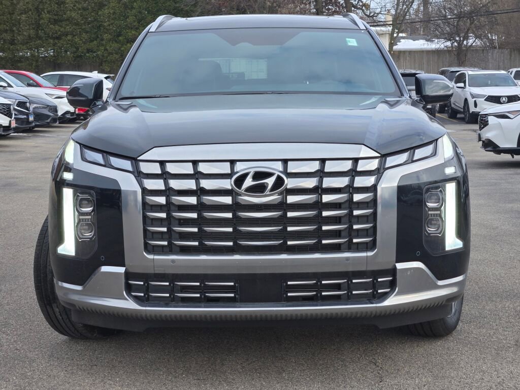 Used 2025 Hyundai Palisade Calligraphy image 3