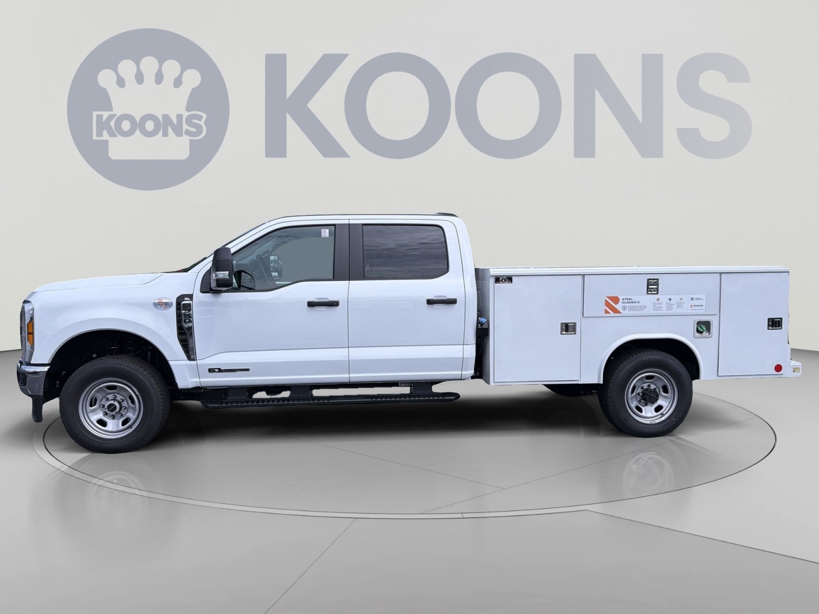 New 2026 Ford F350 XL w/ XL Chrome Package AWD/4WD image 2