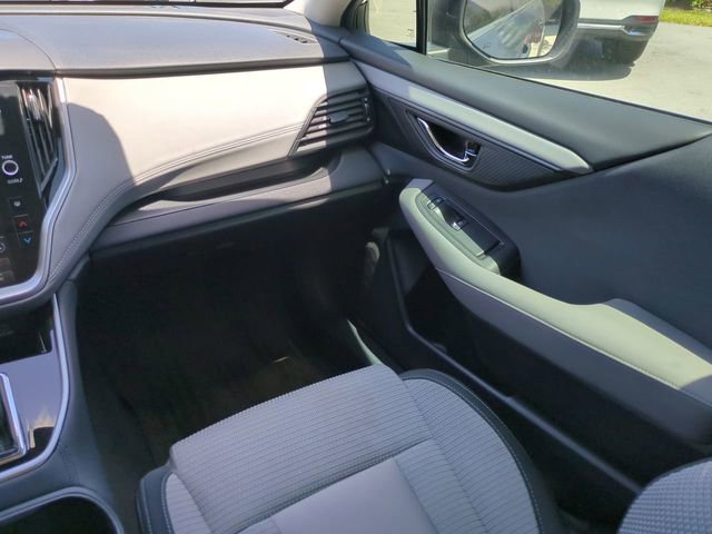 Used 2024 Subaru Outback Premium AWD/4WD image 18