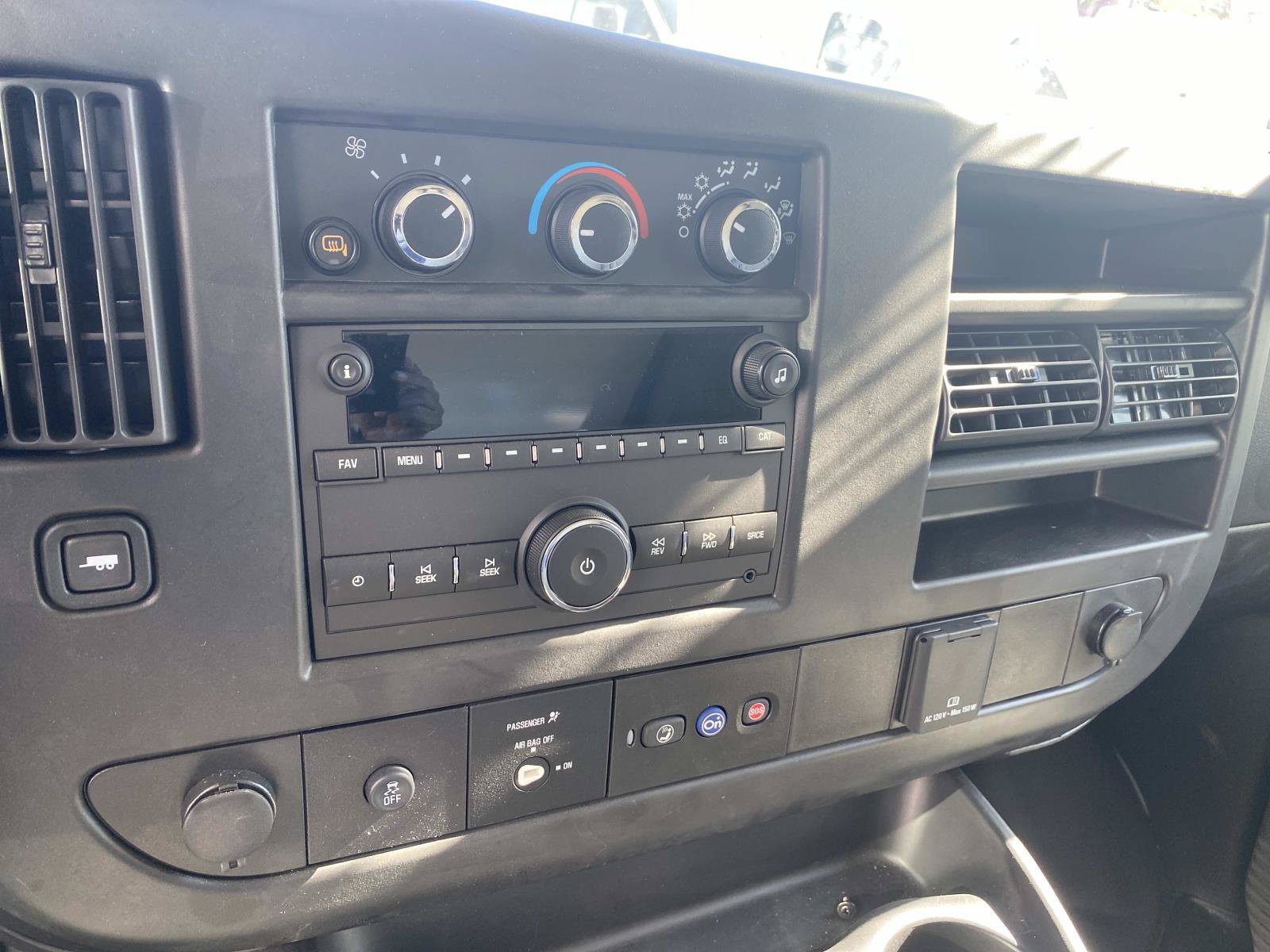 New 2023 GMC Savana 3500 w/ Power Convenience Package RWD image 7
