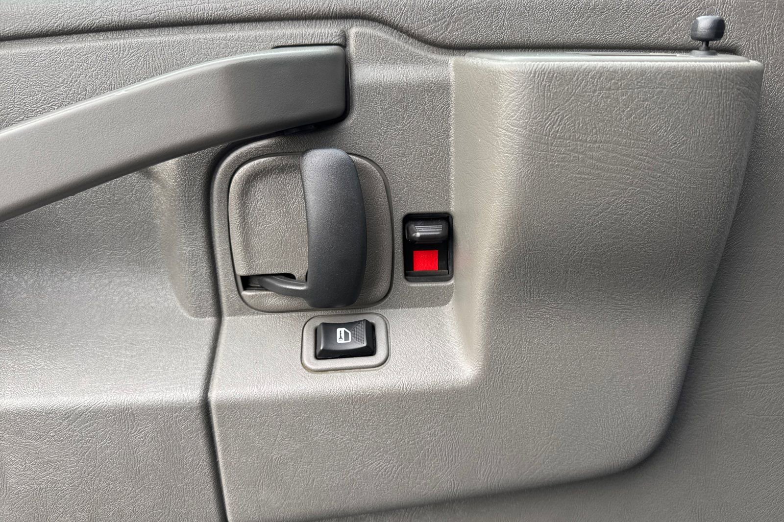 Used 2023 Chevrolet Express 2500 Extended w/ Driver Convenience Package image 10