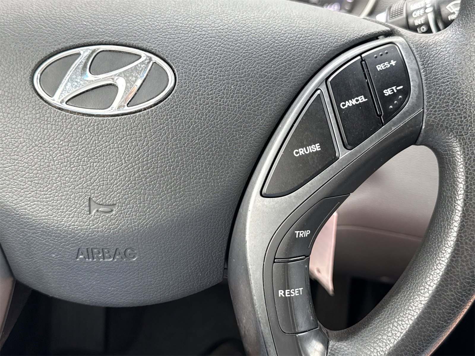 Used 2016 Hyundai Elantra SE w/ Option Group 02 image 18