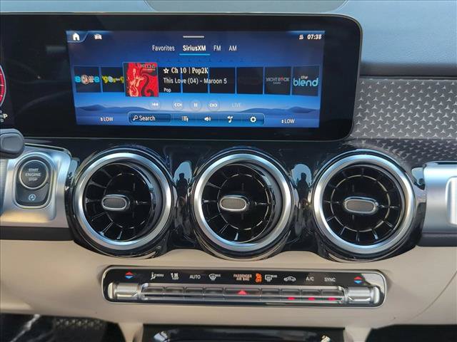 Used 2026 Mercedes-Benz GLB 250 image 14