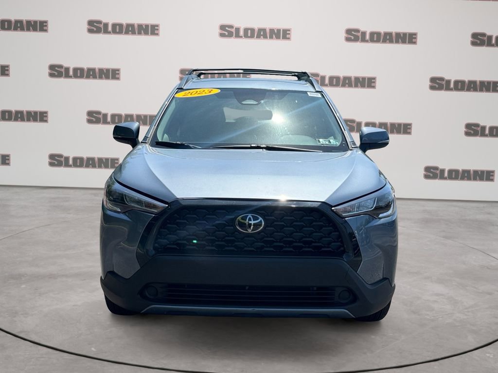 Used 2023 Toyota Corolla Cross LE AWD/4WD image 8
