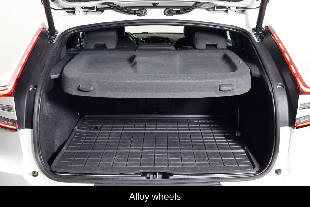 Used 2023 Volvo C40 P8 Recharge Ultimate w/ Protection Package Premier AWD/4WD image 16