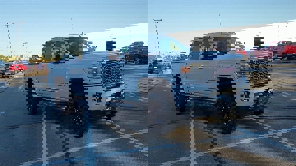 Used 2015 GMC Sierra 2500 Denali image 51