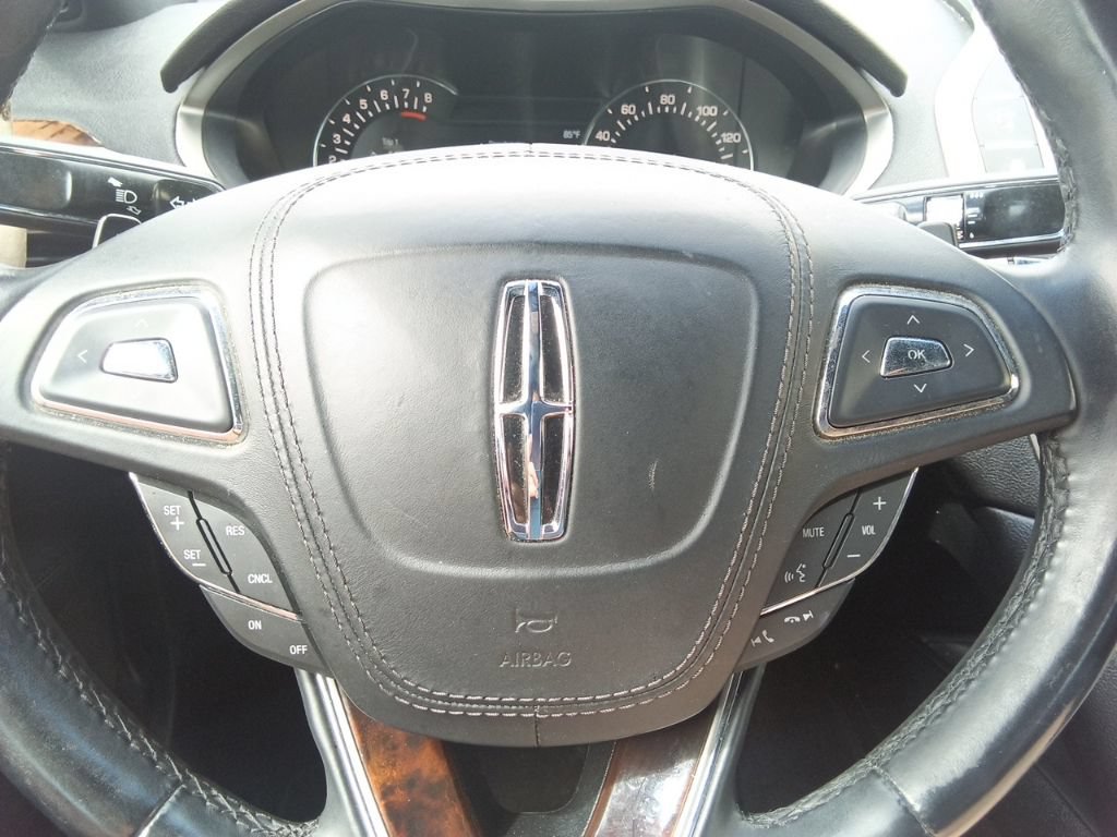 Used 2017 Lincoln MKZ Select w/ Select Plus Package FWD image 22