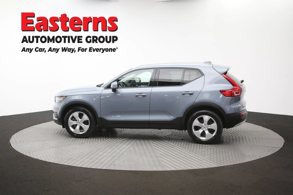 Used 2021 Volvo XC40 T4 Momentum FWD image 60
