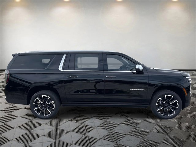 New 2026 Chevrolet Suburban Premier image 6