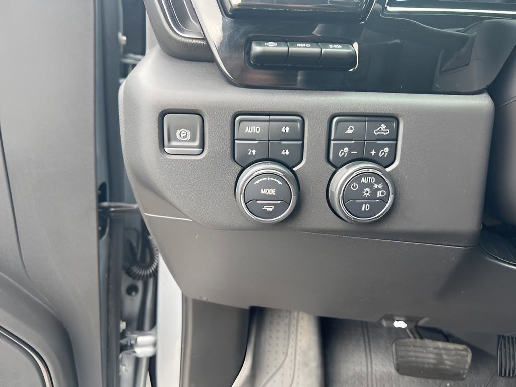 Used 2024 Chevrolet Silverado 1500 ZR2 w/ Technology Package AWD/4WD image 35