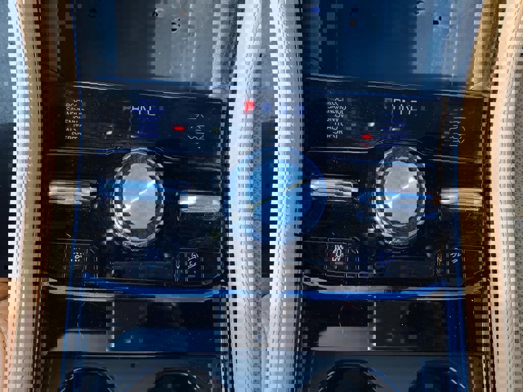 Used 2024 Jeep Grand Cherokee L Summit image 12