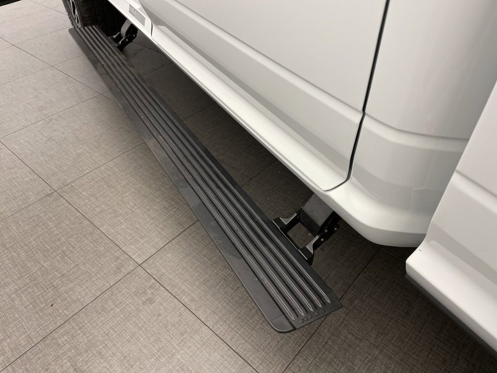 New 2026 RAM 2500 Limited AWD/4WD image 13