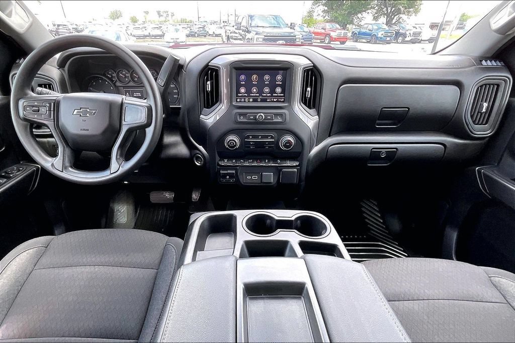 Used 2025 Chevrolet Silverado 2500 Custom w/ Custom Value Package AWD/4WD image 7