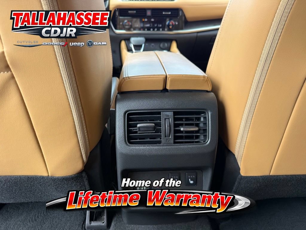 Used 2021 Nissan Rogue Platinum FWD image 30
