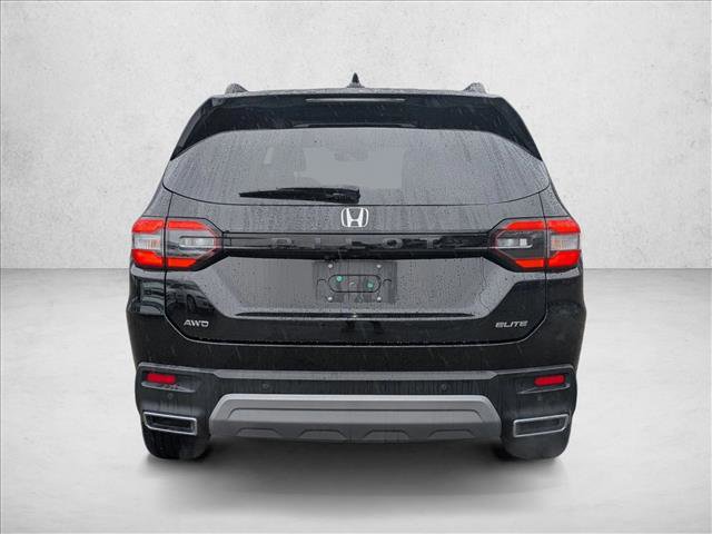 Used 2024 Honda Pilot Elite image 6