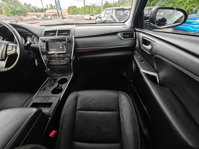 Used 2017 Toyota Camry XLE FWD image 26