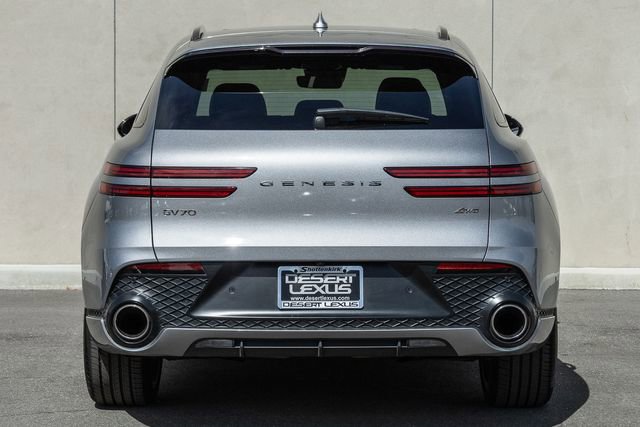Used 2023 Genesis GV70 2.5T w/ Sport Prestige Package image 4