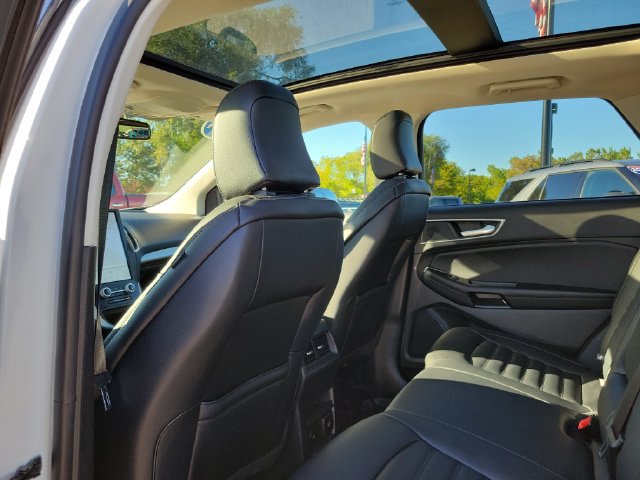 Certified 2024 Ford Edge SEL w/ Convenience Package AWD/4WD image 28