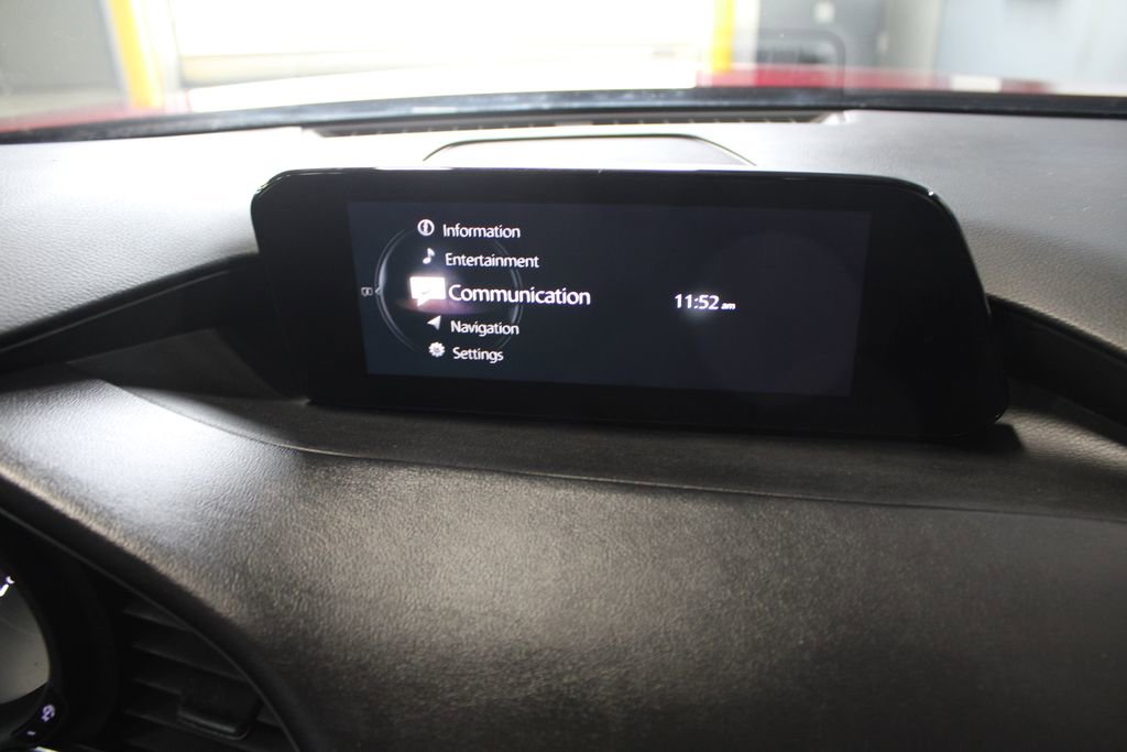 Used 2023 MAZDA MAZDA3 s image 28