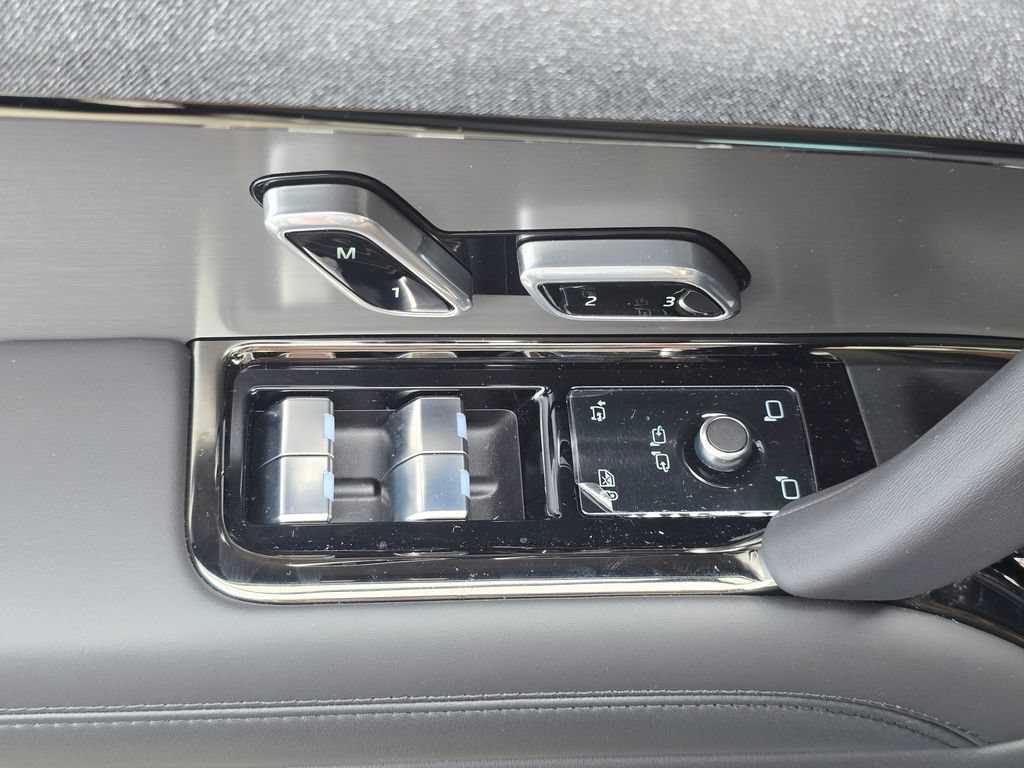 New 2026 Land Rover Range Rover Sport SE AWD/4WD image 29