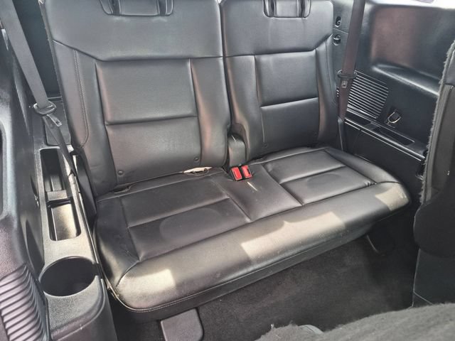 Used 2020 Ford Explorer XLT w/ Equipment Group 202A AWD/4WD image 21