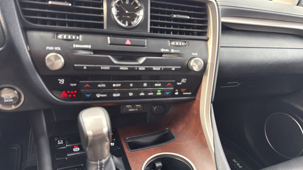 Used 2020 Lexus RX 350L Premium image 20