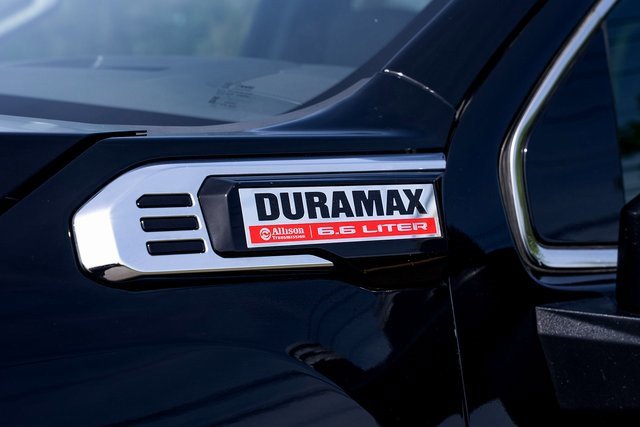 Used 2024 GMC Sierra 3500 Denali w/ Denali Reserve Package image 5