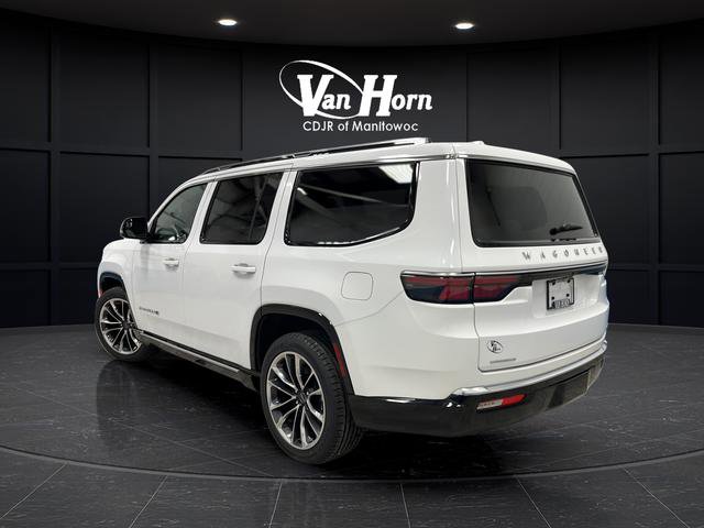 Used 2023 Jeep Wagoneer Series III w/ Premium Group I AWD/4WD image 5