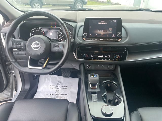 Used 2021 Nissan Rogue SV w/ Premium Package AWD/4WD image 15