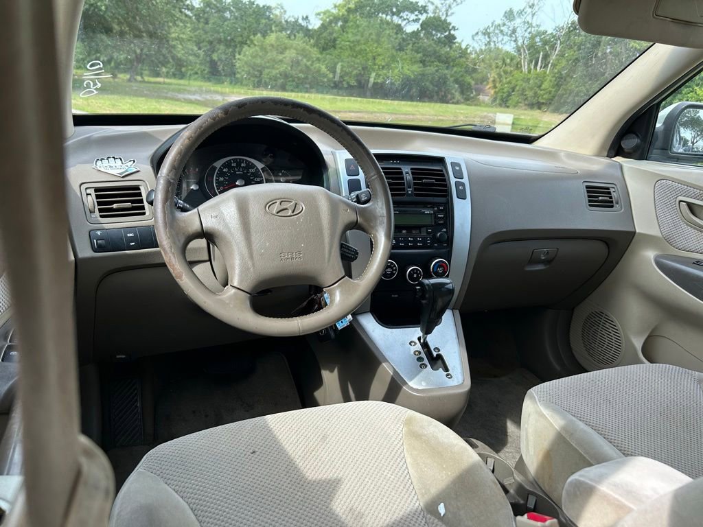 Used 2008 Hyundai Tucson SE FWD image 12