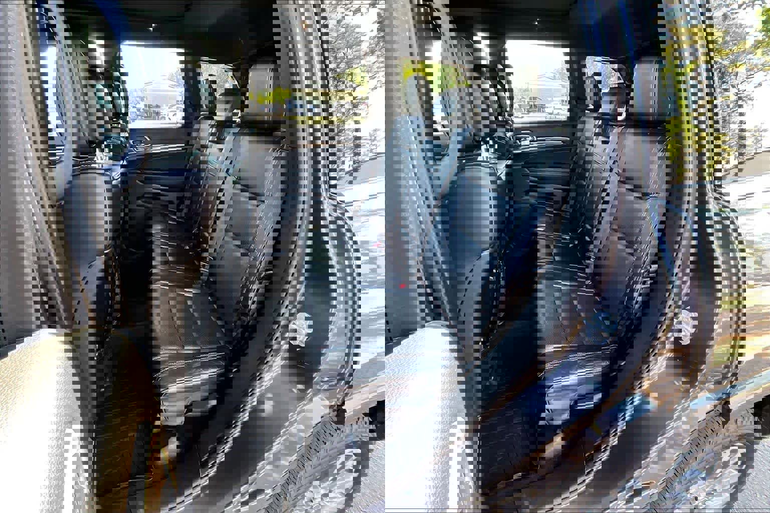 Used 2017 Jeep Grand Cherokee Overland image 21