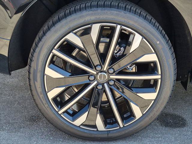 New 2026 Volvo XC60 B5 Ultra w/ Climate Package PRO AWD/4WD image 6
