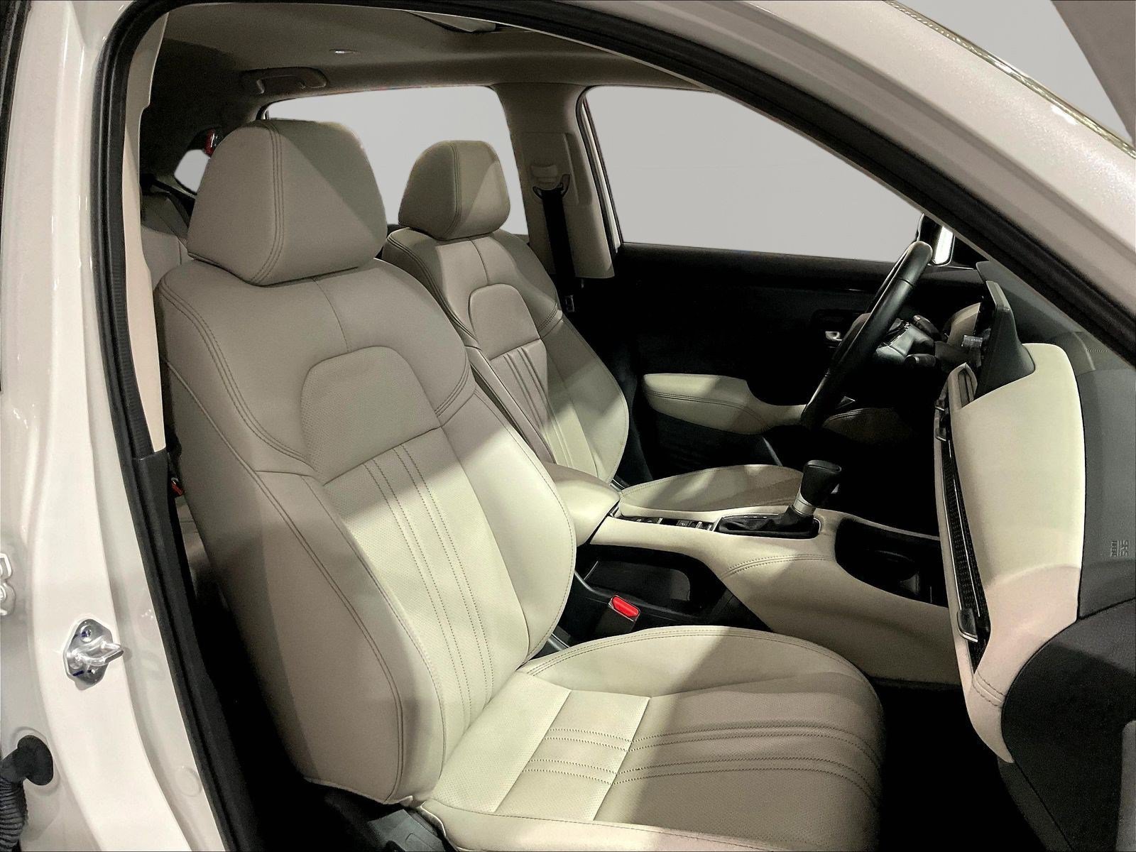 Certified 2026 Honda HR-V EX-L image 28