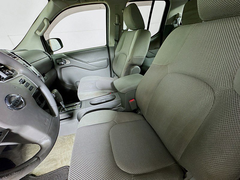 Used 2014 Nissan Frontier SV AWD/4WD image 11