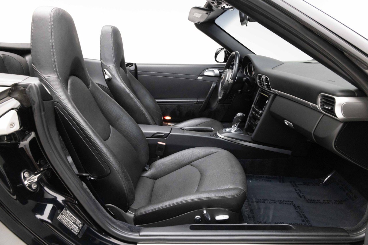 Used 2009 Porsche 911 Carrera 4S AWD/4WD image 18