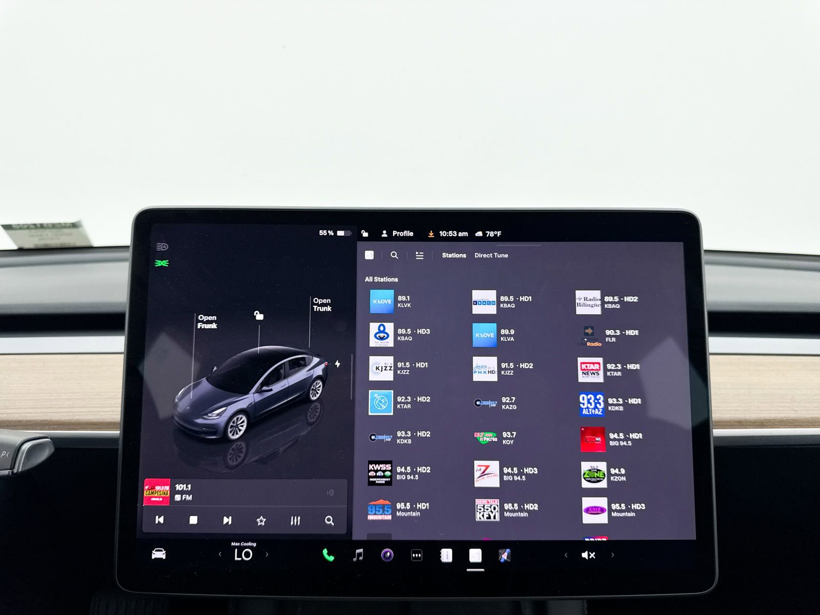 Used 2023 Tesla Model 3 Standard Range RWD image 5