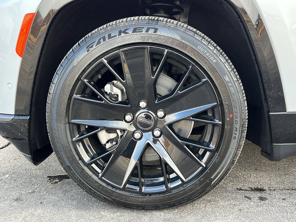 Used 2024 Jeep Wagoneer Launch Edition image 10