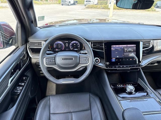 Used 2022 Jeep Wagoneer Series III w/ Flexible Seating Group image 14
