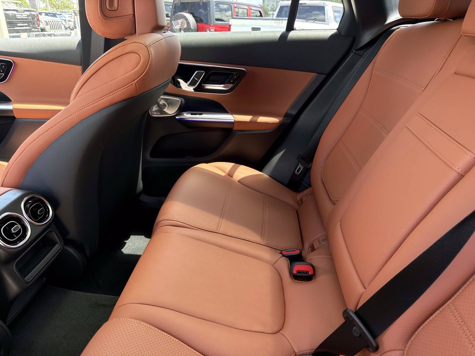 New 2027 Mercedes-Benz GLC 300 image 14