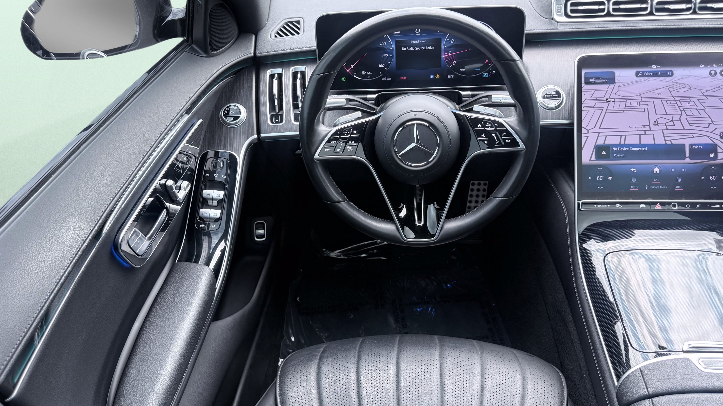 Used 2023 Mercedes-Benz S 500 4MATIC w/ AMG Line image 54