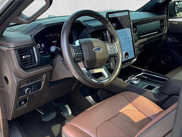 Used 2022 Ford Expedition King Ranch image 14