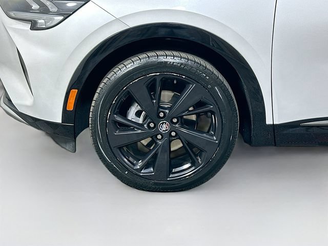 Used 2023 Buick Envision Essence w/ Sport Touring Package AWD/4WD image 39