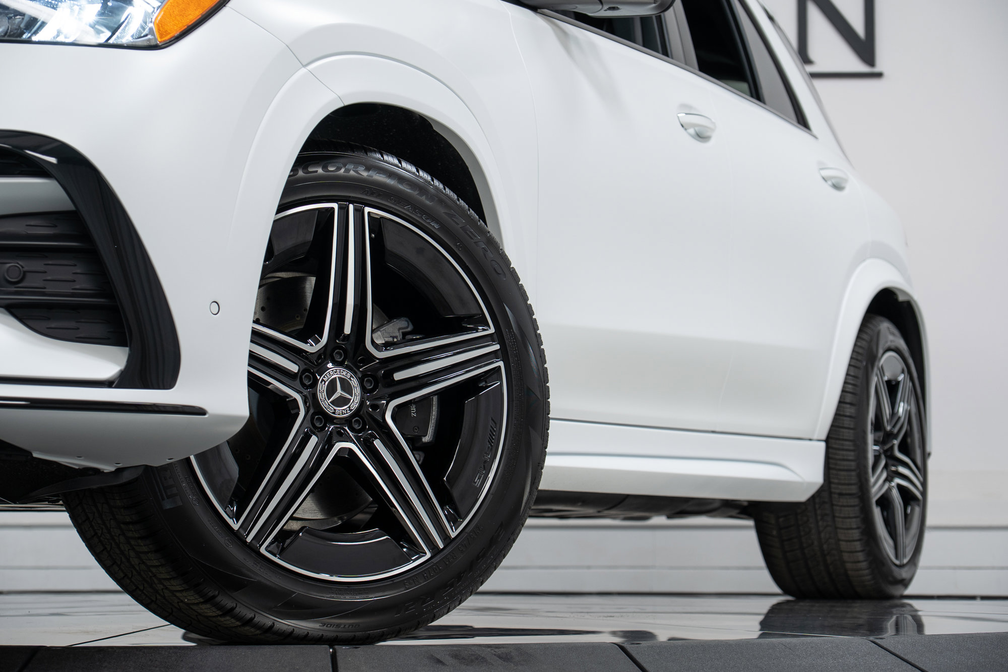 New 2026 Mercedes-Benz GLE 450 4MATIC image 27