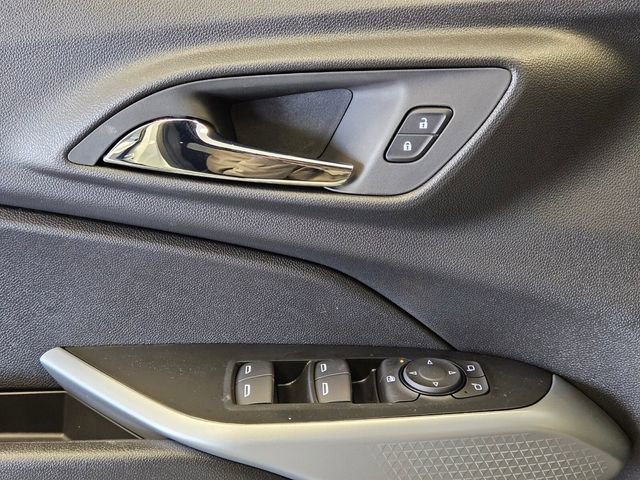 New 2026 Chevrolet Trax RS w/ Sunroof Package image 25