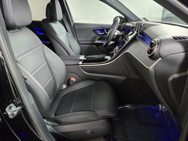 Used 2025 Mercedes-Benz GLC 300 image 22