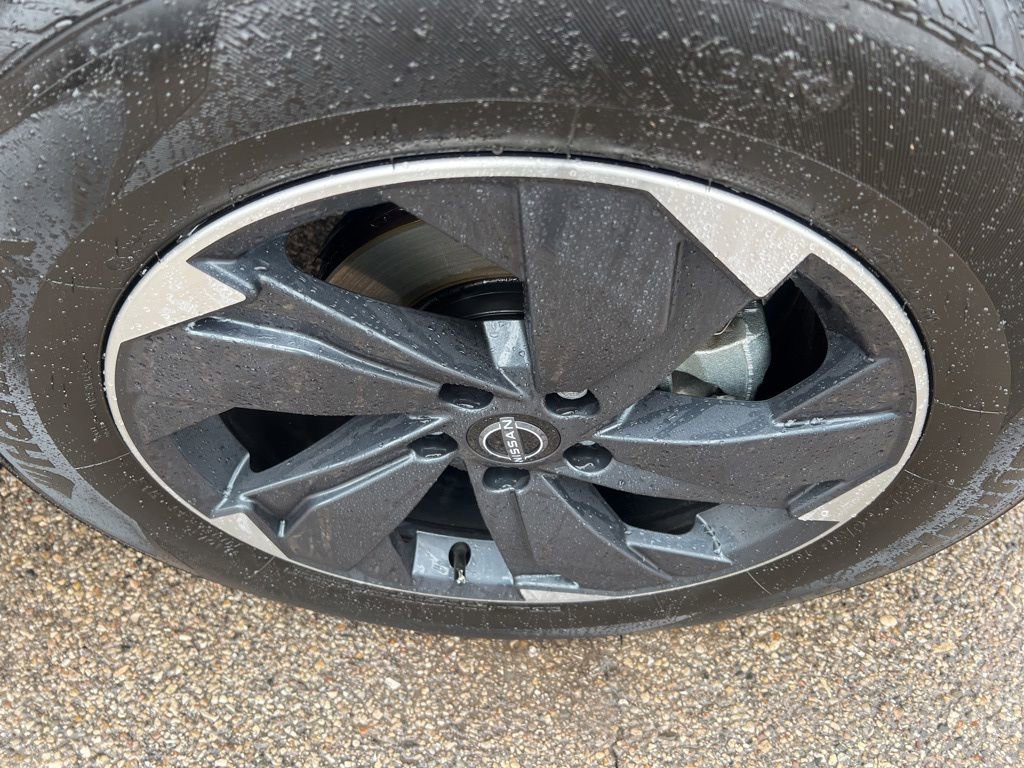 Certified 2026 Nissan Rogue SV w/ SV Premium Package image 40