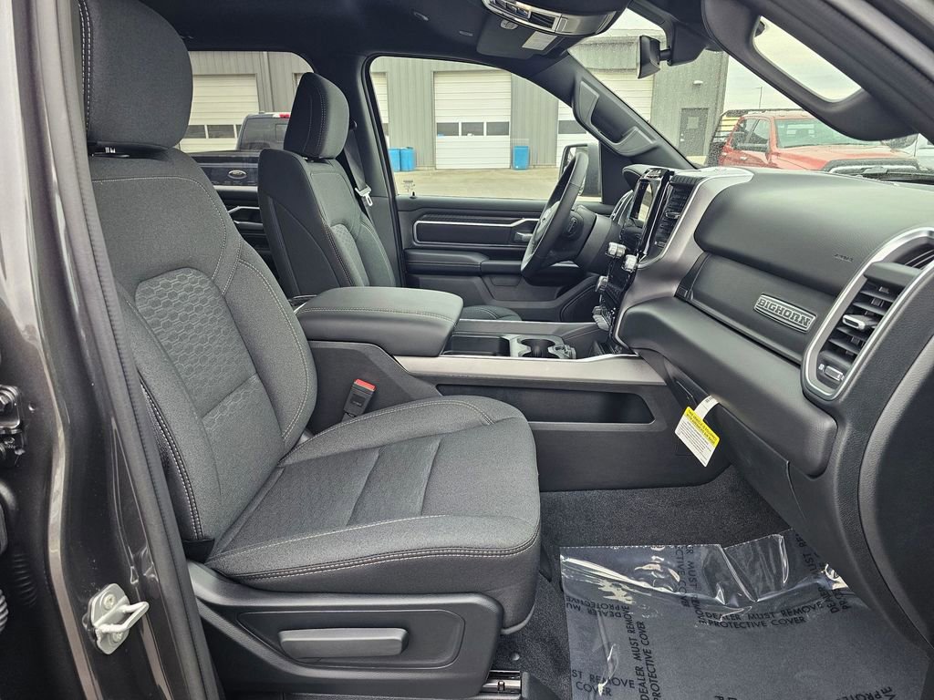 New 2026 RAM 1500 Big Horn AWD/4WD image 14