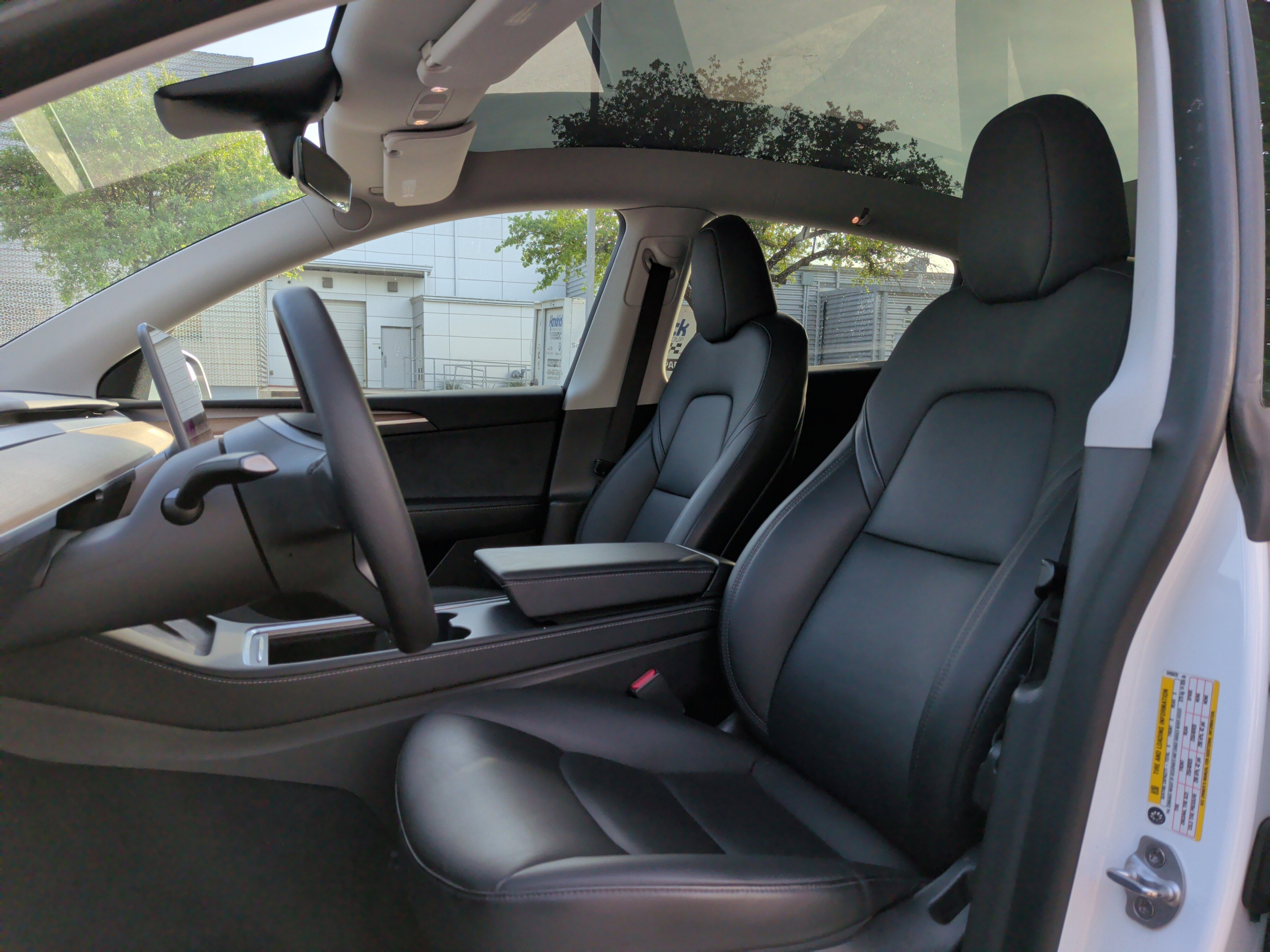 Used 2023 Tesla Model Y Long Range image 16