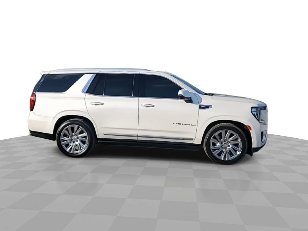 Used 2021 GMC Yukon Denali w/ Denali Ultimate Package image 9
