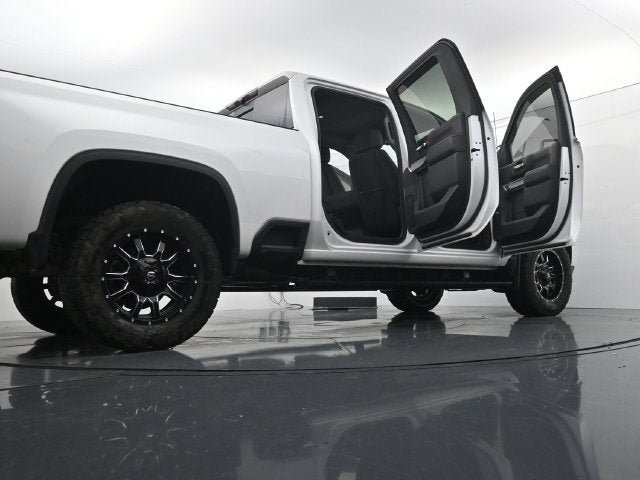 Used 2022 Chevrolet Silverado 2500 LTZ w/ LTZ Plus Package AWD/4WD image 45